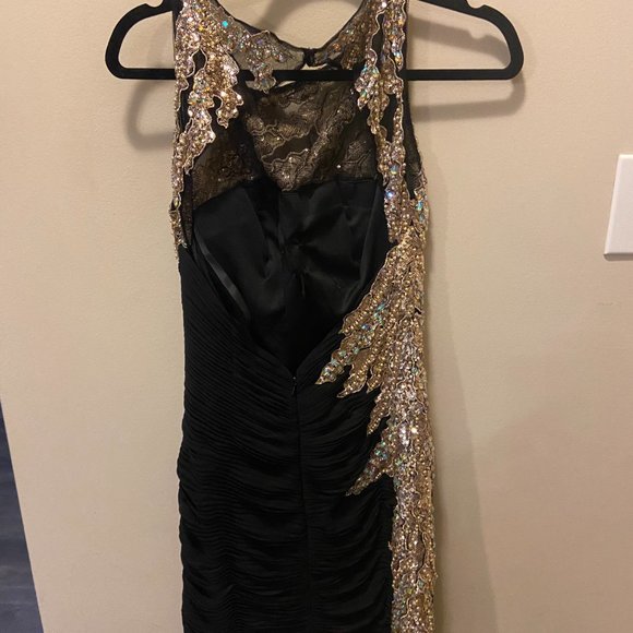 Jovani Black and Gold Sequin Open Back Cocktail Dress. Size 8 - Picture 3 of 7